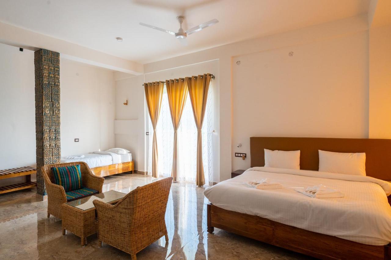 The Kaziranga Address Hotel Exterior foto